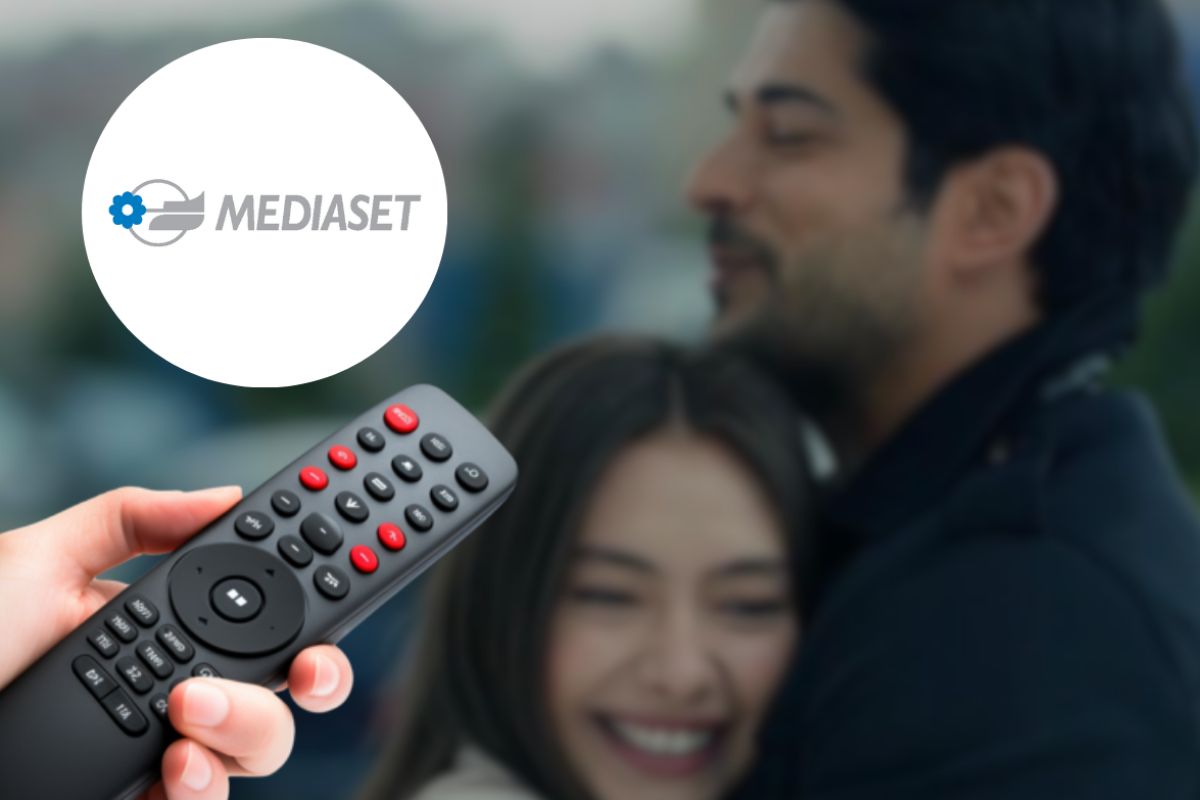 logo mediaset, telecomando e attori endless love