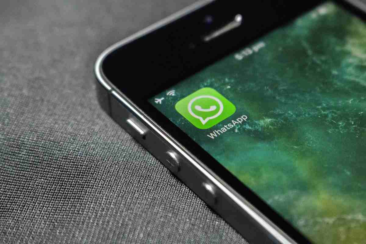 icona whatsapp su cellulare